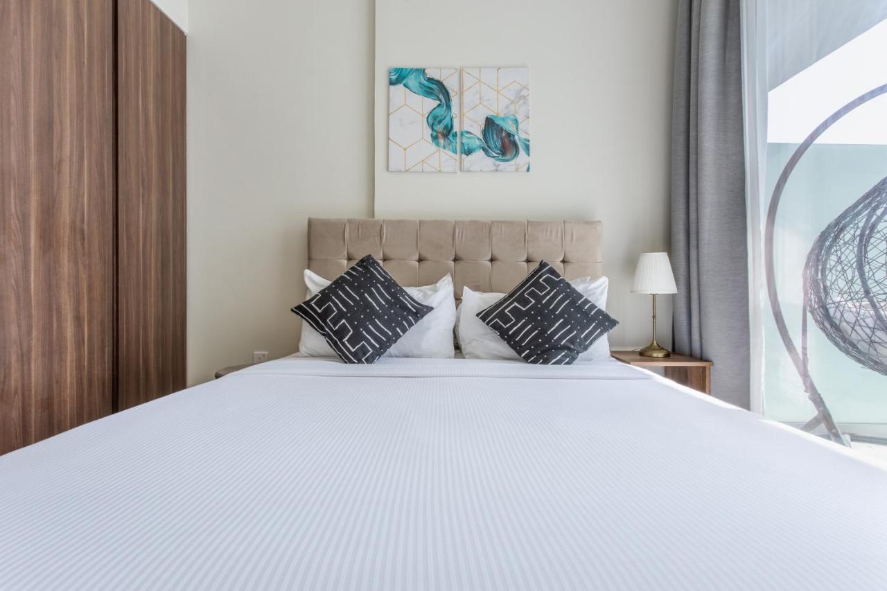 Reva Residences - One Bedroom Apartment By The S Holiday Homes Dubai Luaran gambar