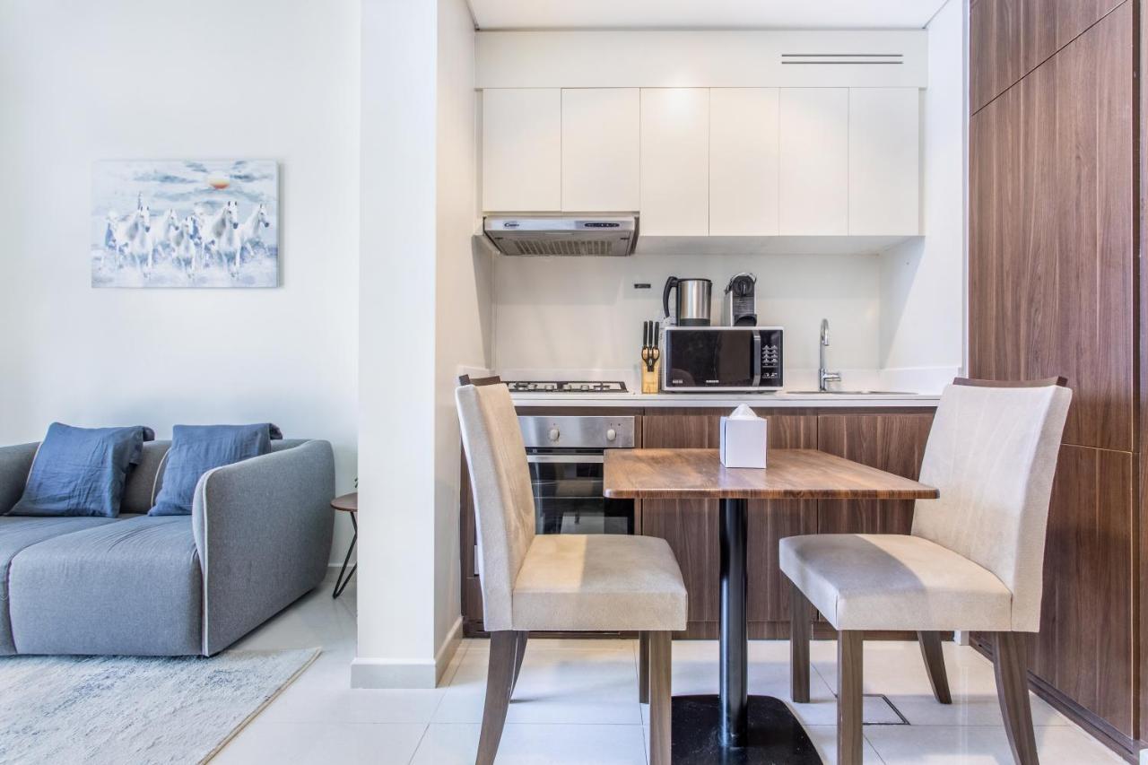 Reva Residences - One Bedroom Apartment By The S Holiday Homes Dubai Luaran gambar